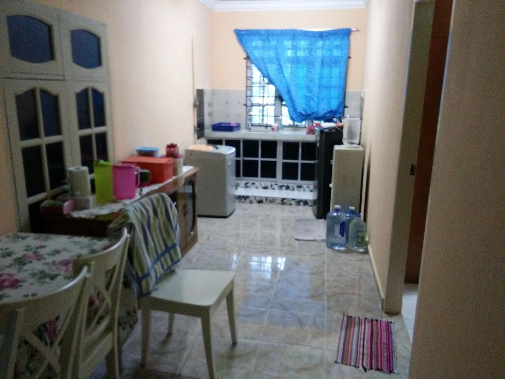 Al Islah Homestay