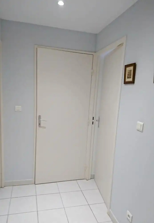 Apartment With one Bedroom in Hyères, With Wonderful City View, Enclos