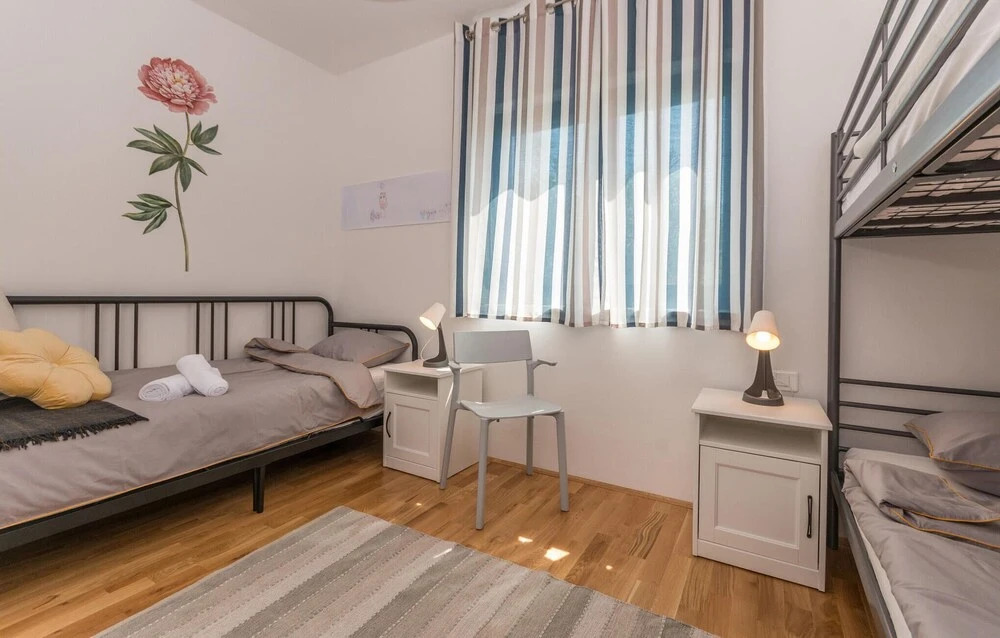 Beautiful Apartment in Sukosan With 2 Bedrooms and Wifi