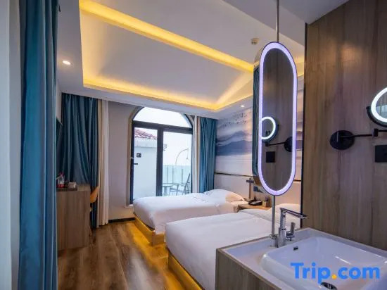 Floral Hotel·Qingdao Dream Ship Scenic Hotel