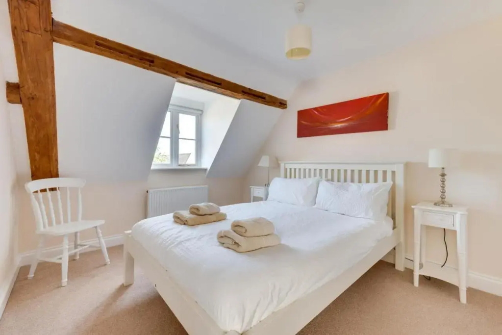 4 Bed in Halesworth oc-mdh