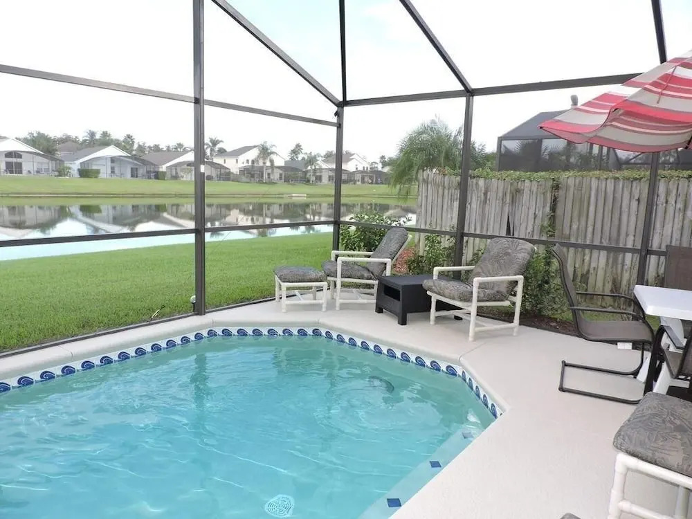 Ref 09 Luxury 4 Bed Villa With Private Pool and Lake View