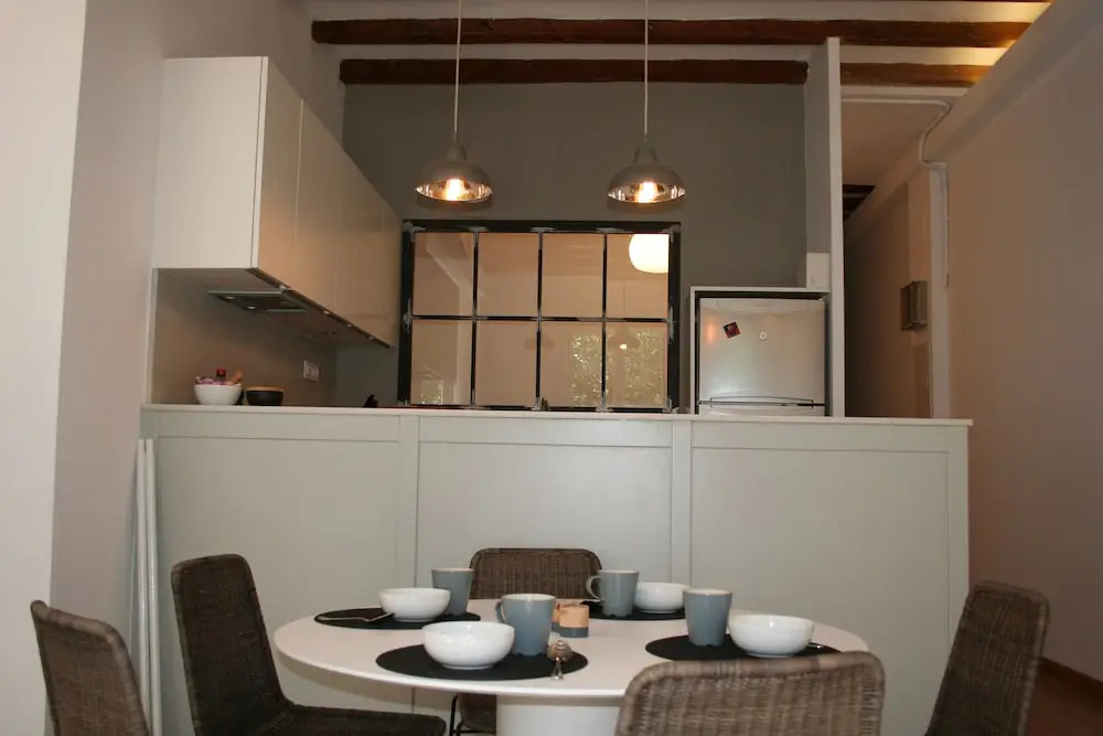 Avenida Apartments Sepulveda