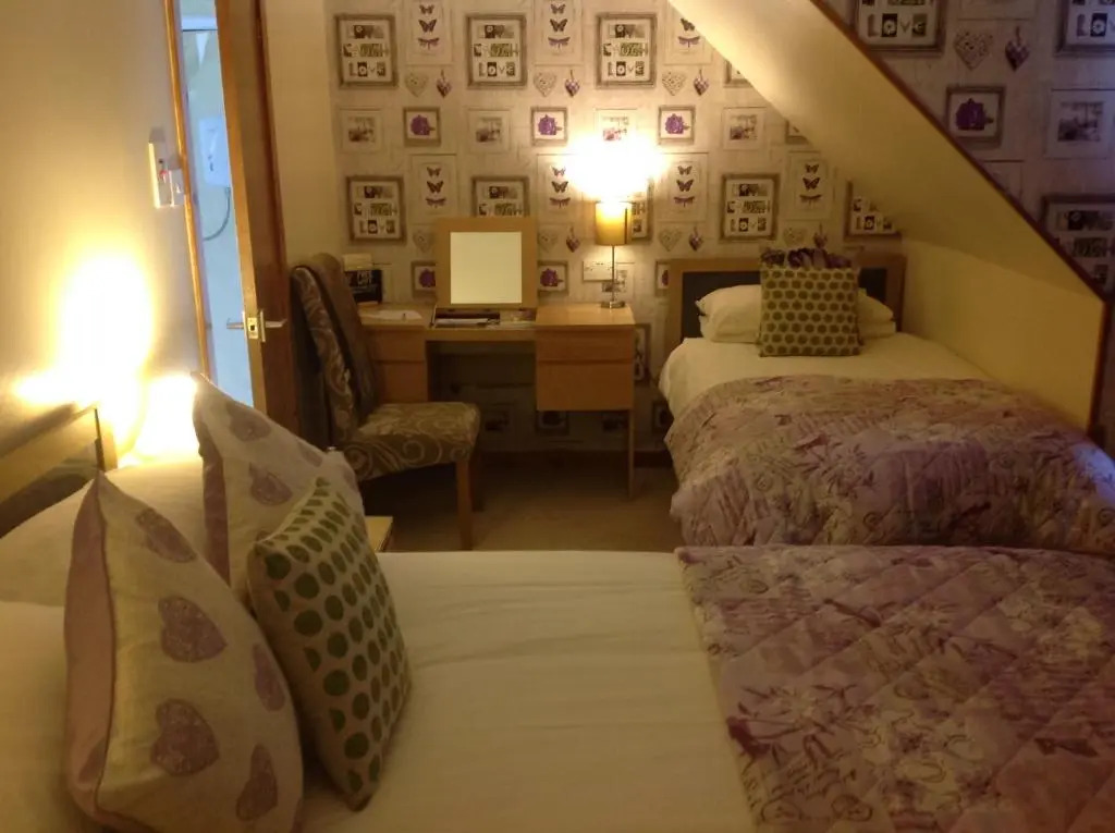 Dunroamin Bed and Breakfast