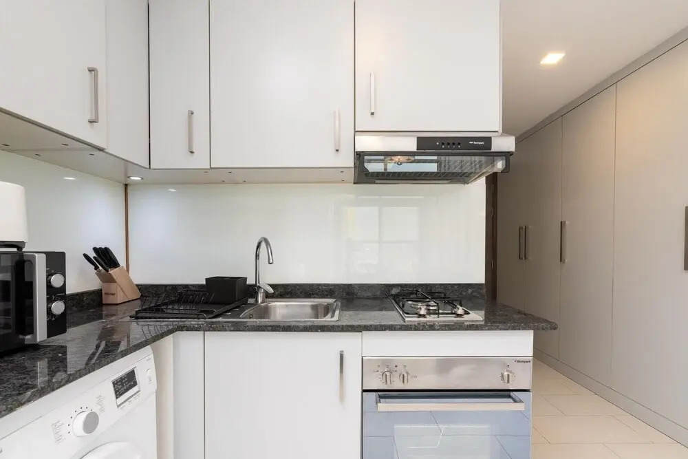 Lux BnB Studio Al Furjan