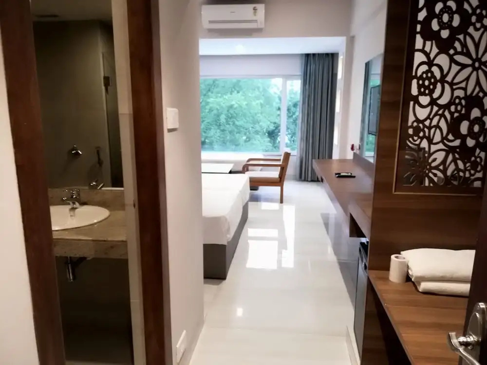 Lake View Resort Lonavala