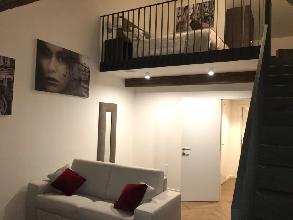 Limehome Prague Múza