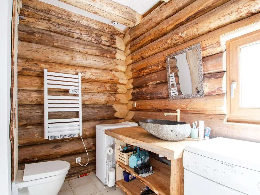 Chalet Authentique en Forêt, 6 Pers, Proche Gérardmer, Sentiers & Stations de Ski - FR-1-589-378