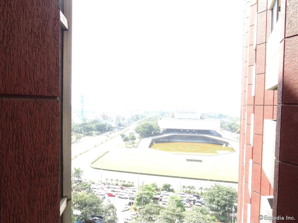 Manila Bay Serviced Apartments