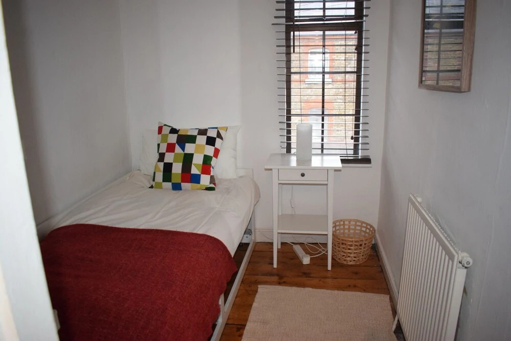 3 Bedroom Townhouse With Terrace Near City Center