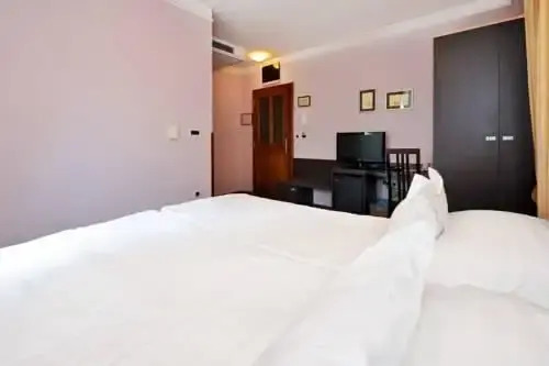 Villa Hrešć I
