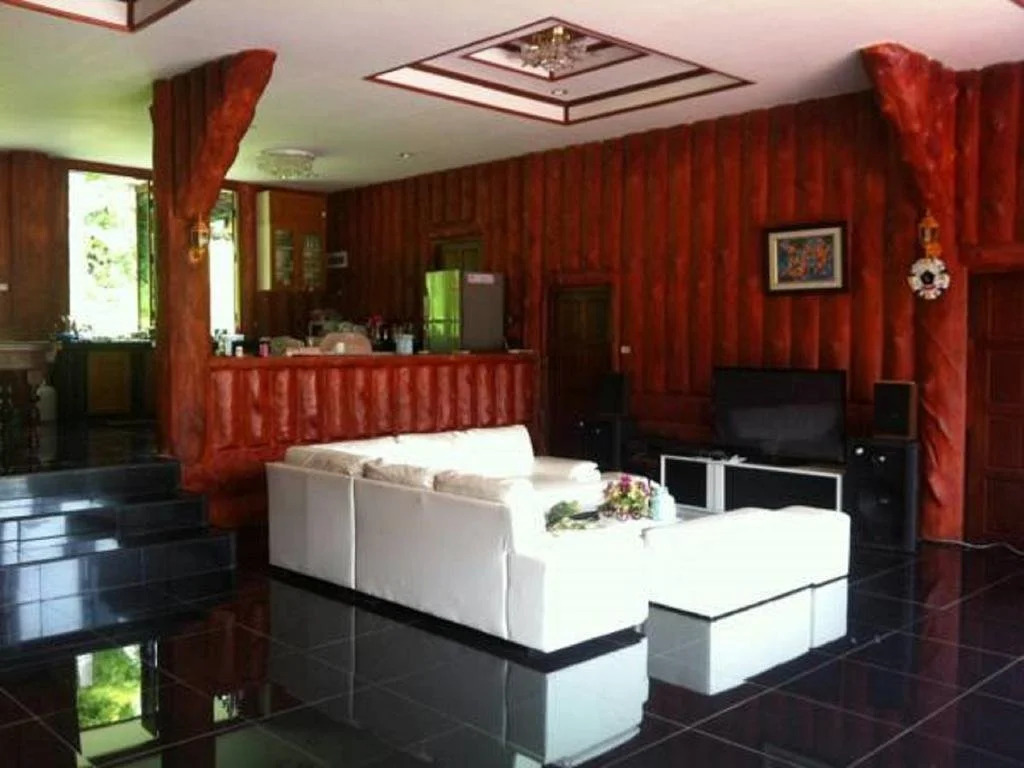 Baan Chuthamanee
