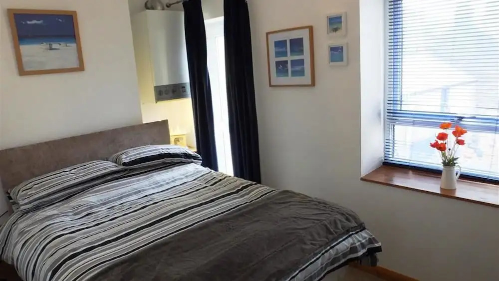 Harbour Court 5