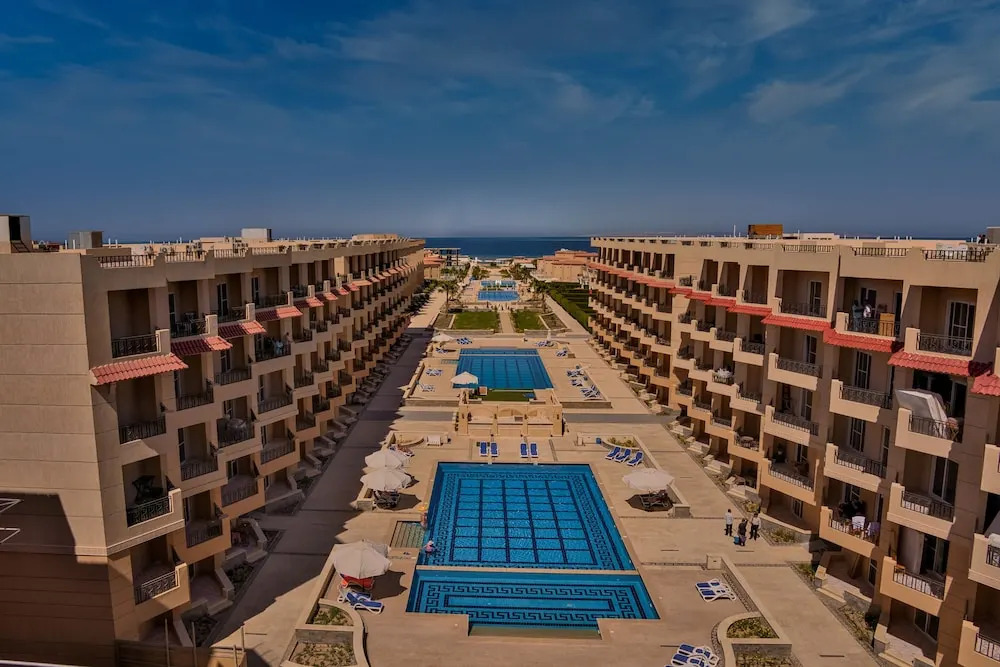 Selena bay resort