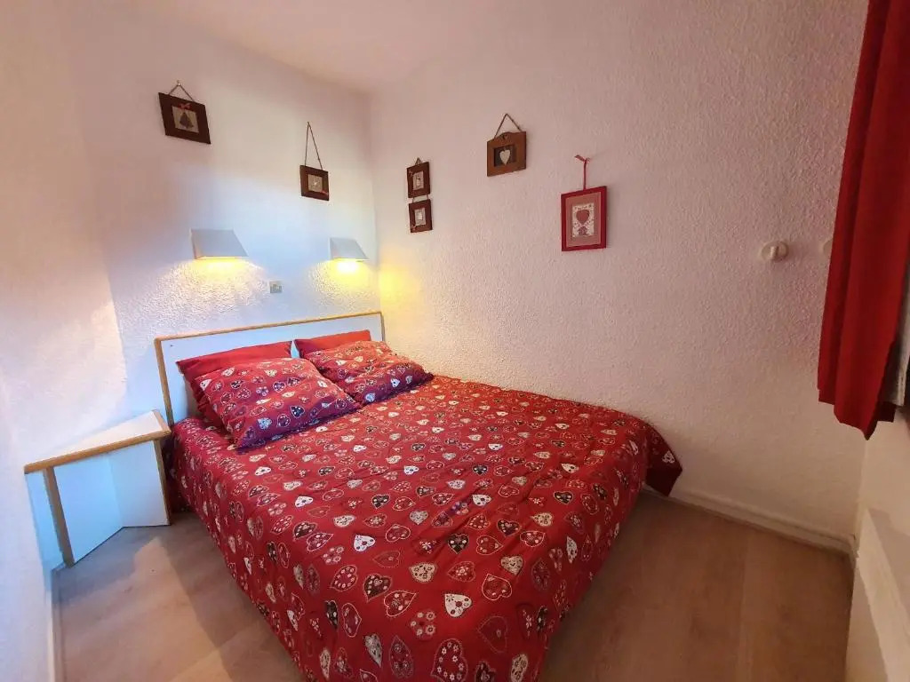 Appartement La Plagne, 2 pièces, 4 personnes - FR-1-353-23