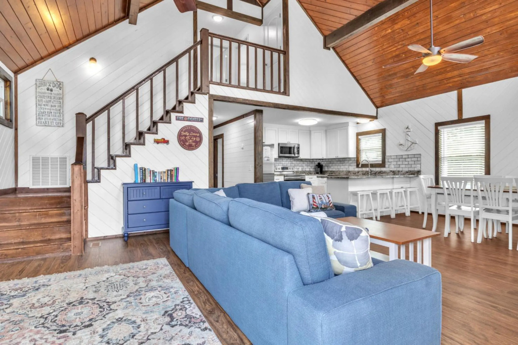 Salty Dawg by Oak Island Accommodations