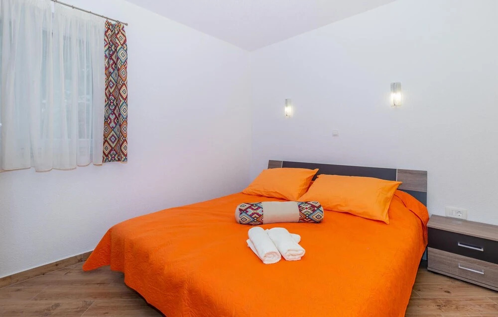 Amazing Home In Klenovica
