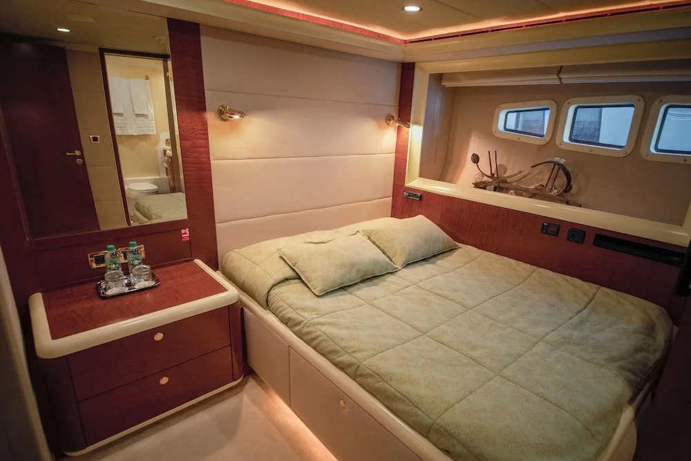 Mabruk Lll Yacht