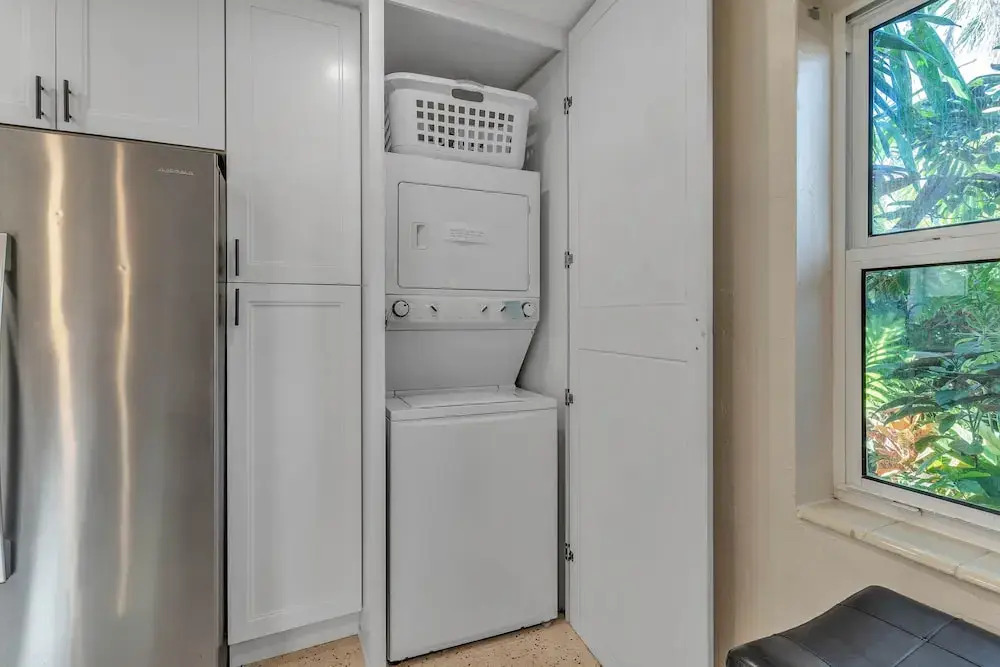 Beautiful Comfy Home With Private Hot Tub Close To Beach home