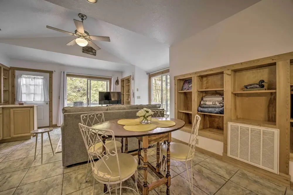 Sky Loft Bryson Studio: 1 Mi From Fontana Lake!