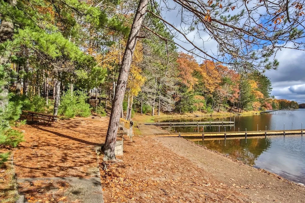 Ruffin It - Hiller Vacation S 3 Bedroom Cabin