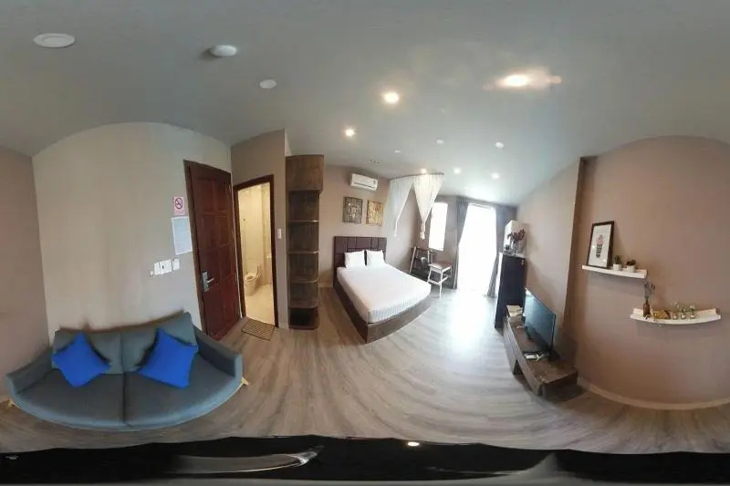 Eva Adam Hotel