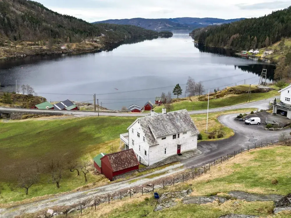 12 Person Holiday Home in Masfjordnes