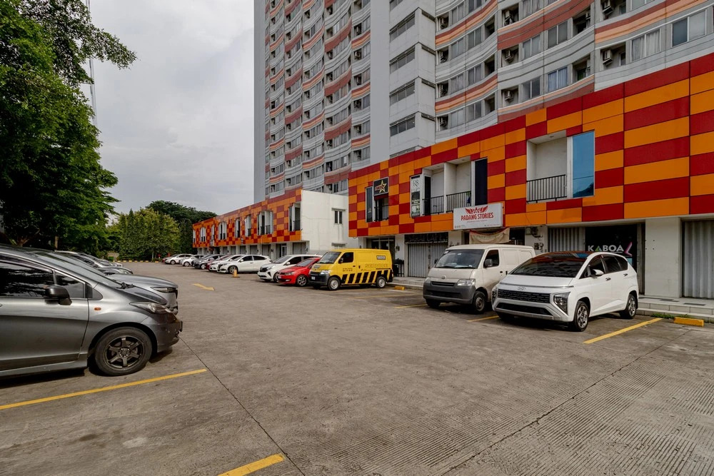 Apartemen Riverview Tower Mahakam With Netflix By UVroomsOfficial