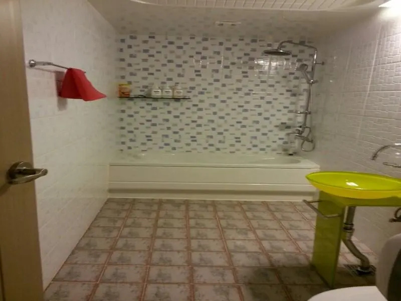 Goodstay Shilla Hotel