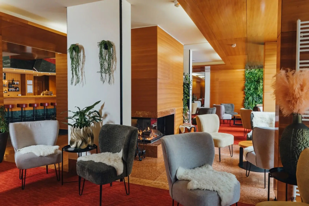 Hotel Kompas