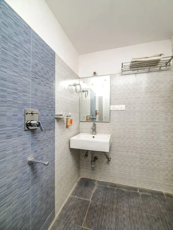 OYO Flagship 15233 Hotel G7