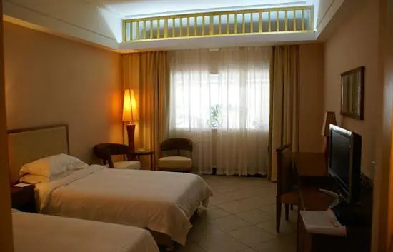 Ocean Pearl Vacation Hotel Beihai