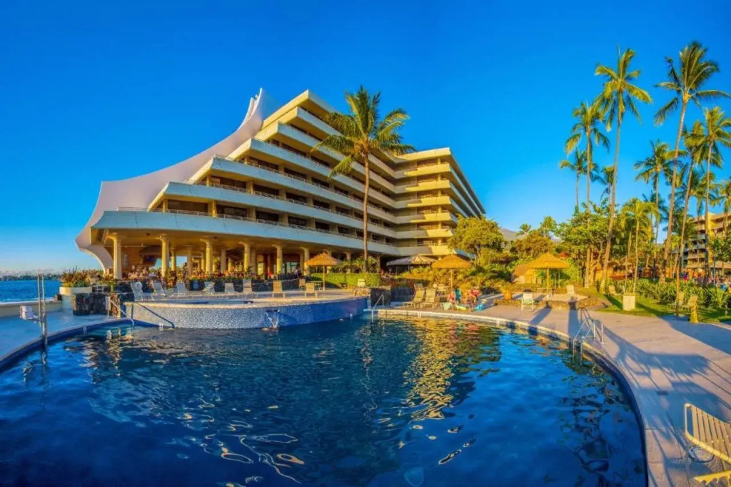 Royal Kona Resort