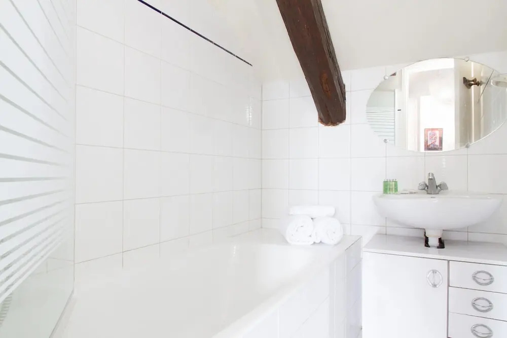 Le Marais - Beaubourg Apartment