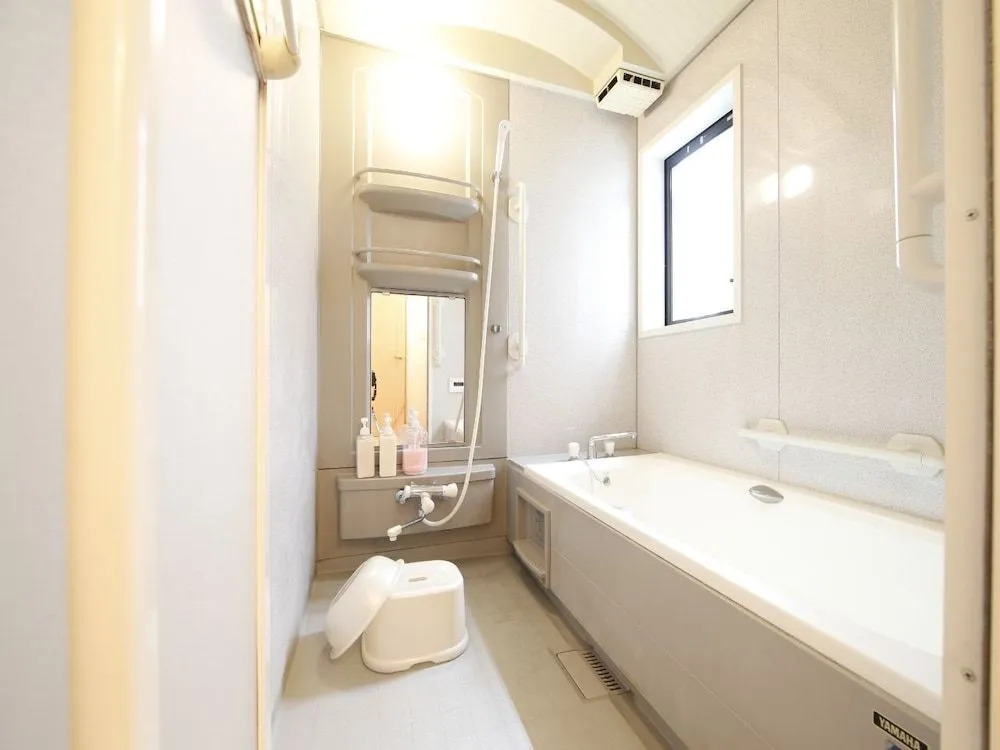 6beds Private Shibuya House