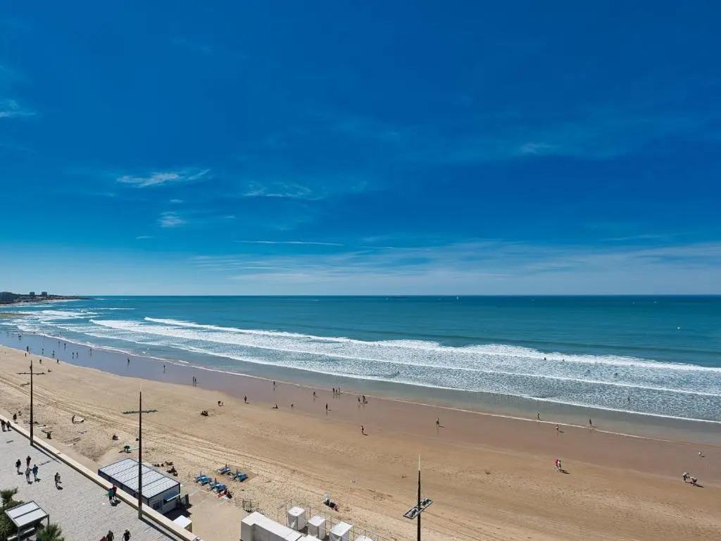 Appartement Les Sables-d'Olonne, 3 pièces, 6 personnes - FR-1-197-503