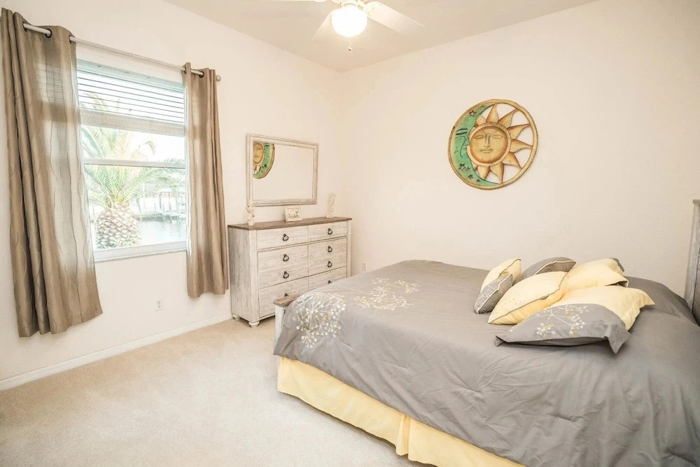 Gulfcoast Oasis - 910 Golf Island Dr 4 Bedroom Home