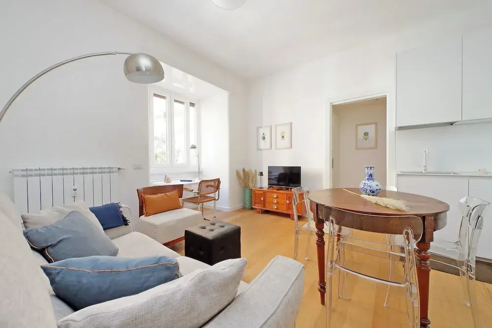 YCH Delightful flat near San Giovanni