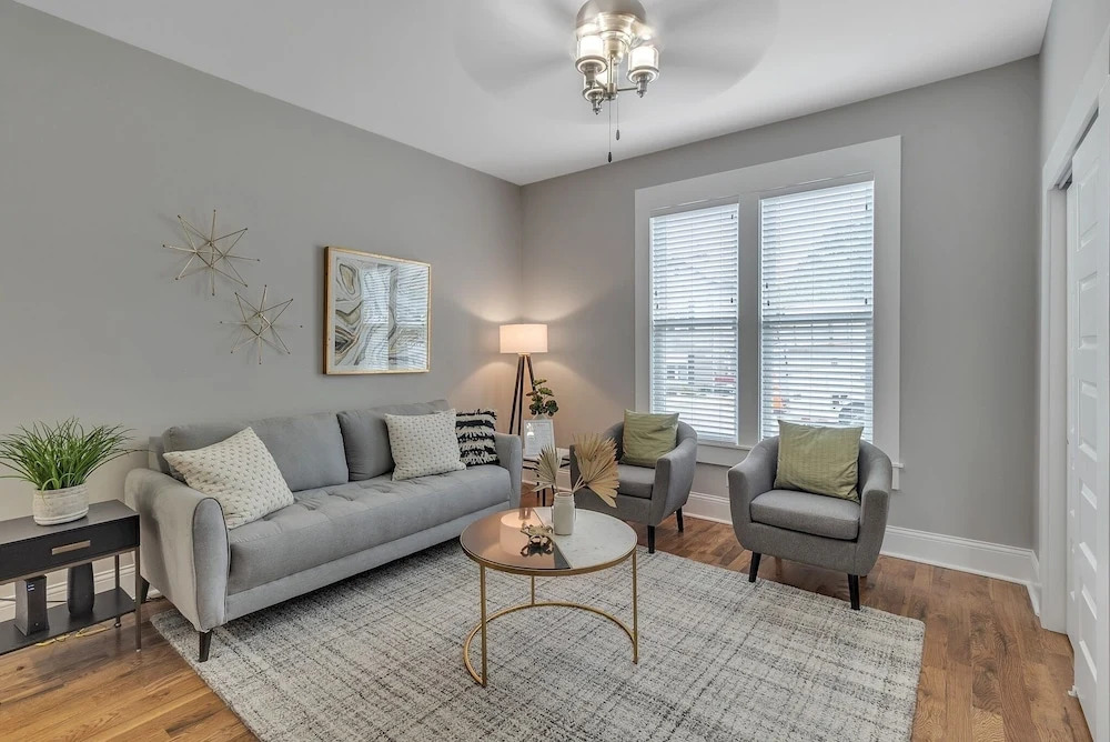 Recently Renovated Home In The Heart Of Bellevue! 2 Bedroom Home by RedAwning