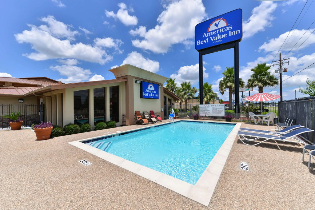 Americas Best Value Inn Angleton