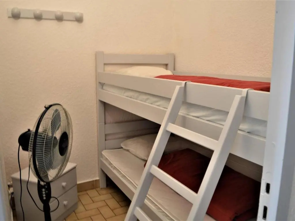 Appartement Cavalaire-sur-Mer, 1 pièce, 4 personnes - FR-1-226B-329