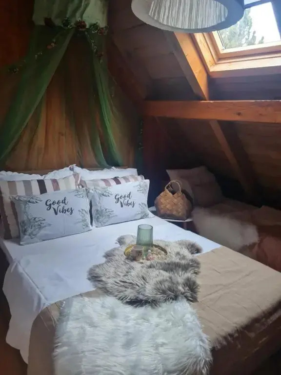 Vikendica Pahuljica