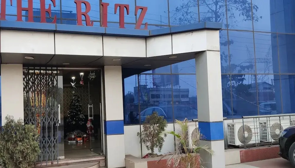 The Ritz By OYO Rooms