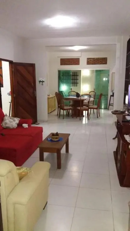 Lindo Sobrado Com Piscina Para Até 10 Hóspedes!