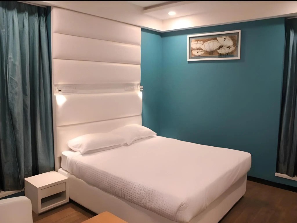 OYO Rooms Indore Ujjain Road
