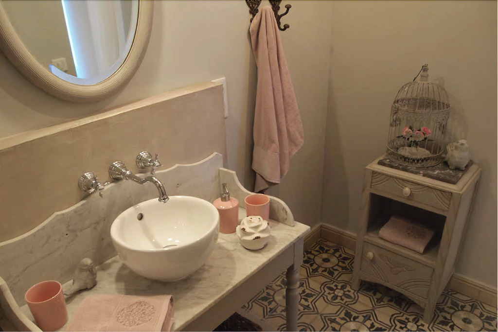 CHAMBRES DHÔTES LOréliane en Provence SPA