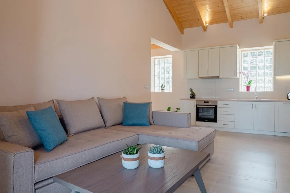 Pithari Sunset Villa