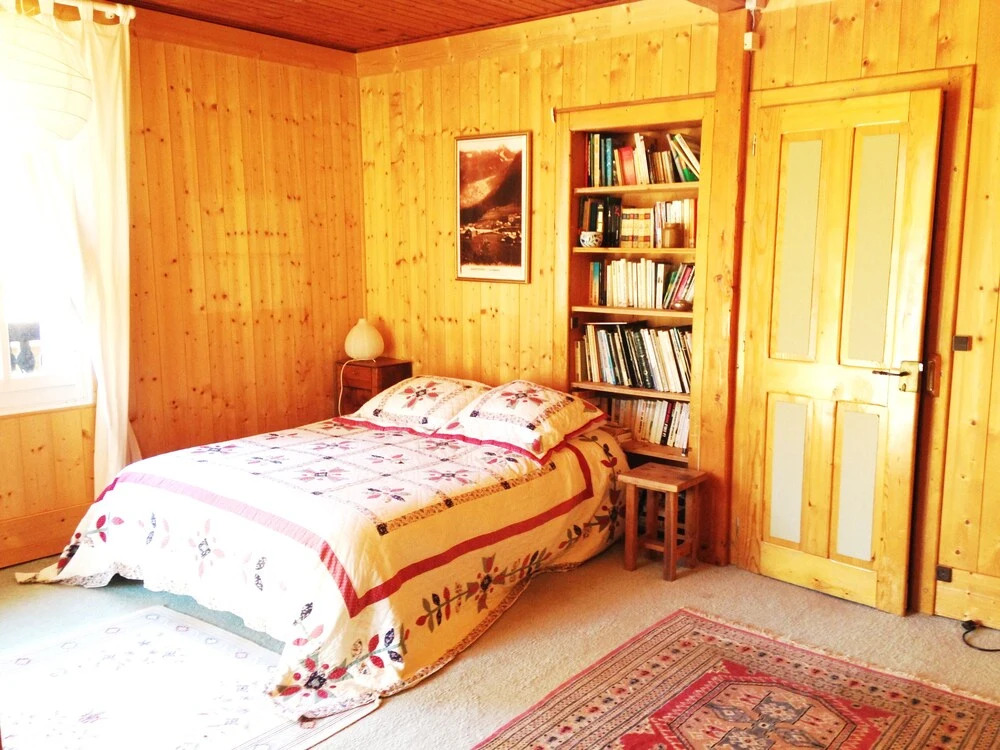 Chalet White Attack