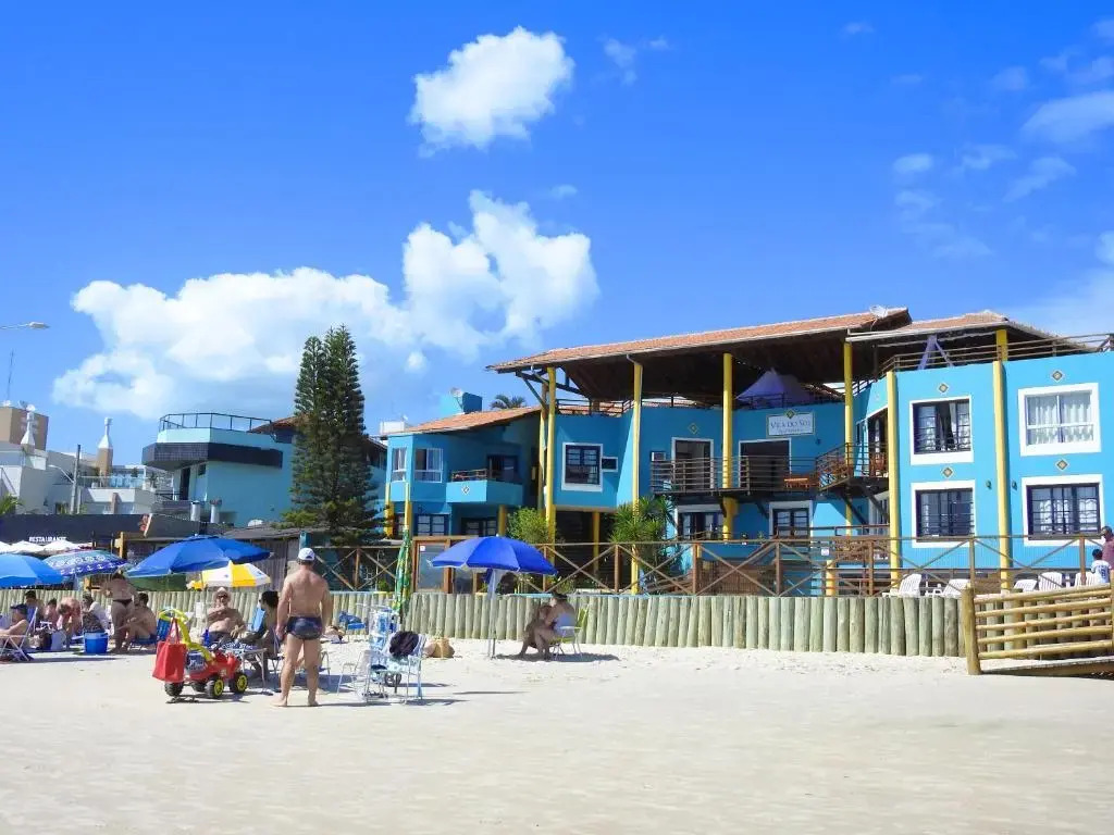 Residencial Vila do Sol, Apartamentos com pé na areia