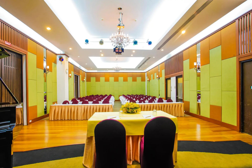 The Patra Hotel - Rama 9